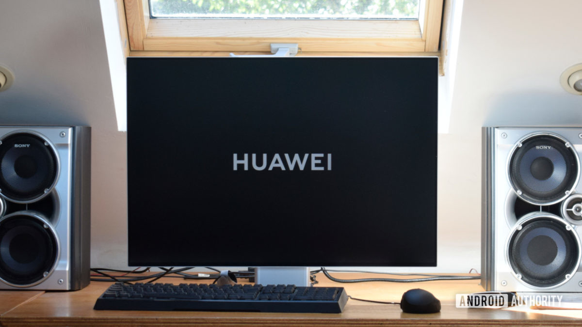 Huawei MateView display logo