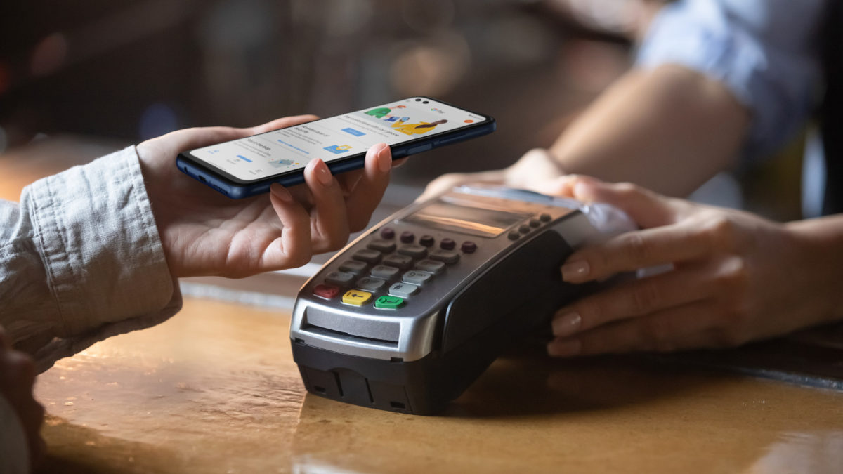 Moto One 5G official NFC