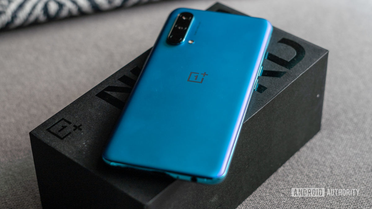 OnePlus Nord CE side profile purple ridge