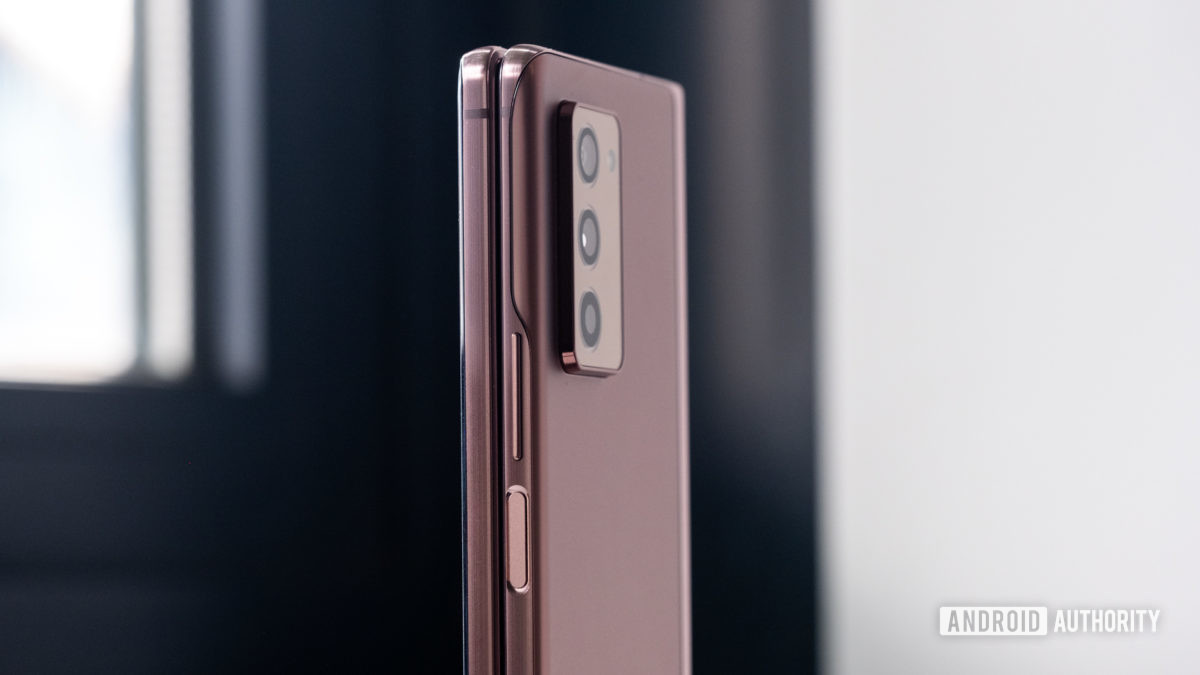 Samsung Galaxy Z Fold power and volume rockers