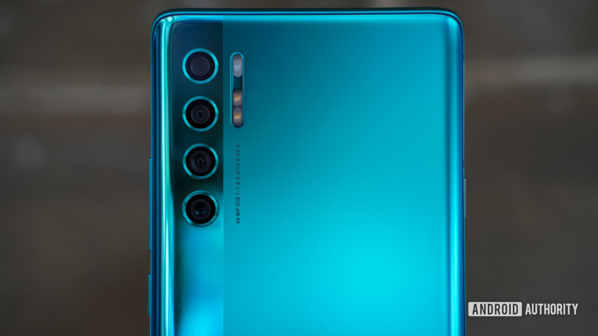 TCL 20 Pro 5G camera closeup