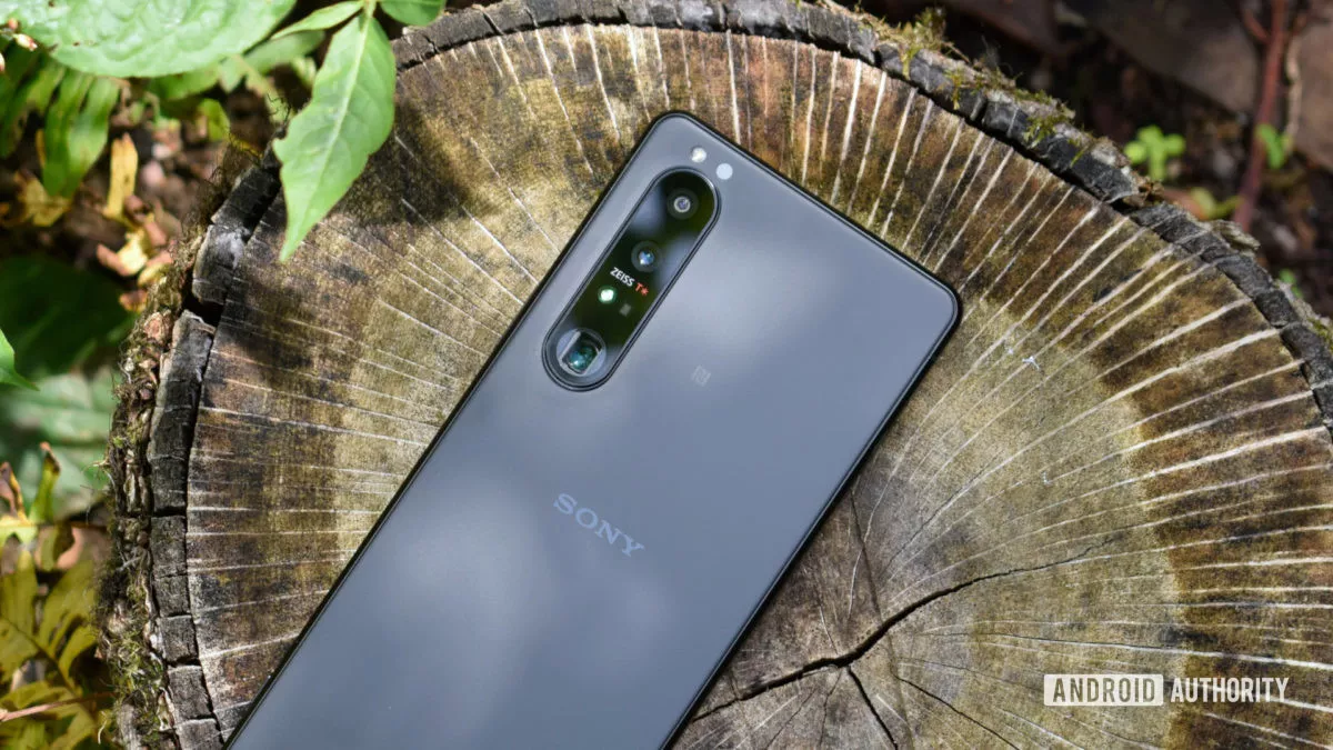 Sony Xperia 1 III hero close