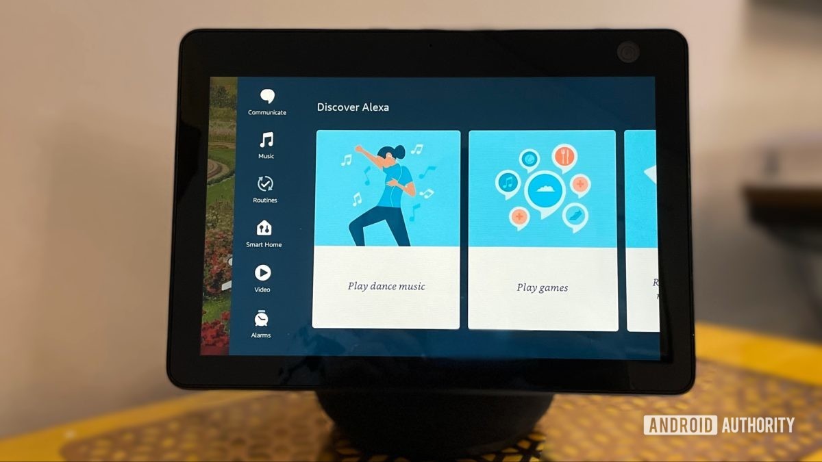 Amazon Echo Show 10 menu