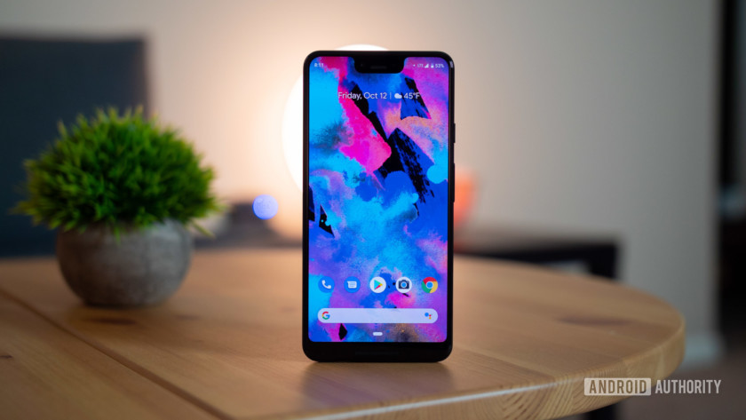 Google Pixel 3 XL standing up n the table.