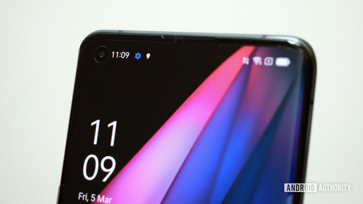 Oppo Find X3 Pro selfie camera