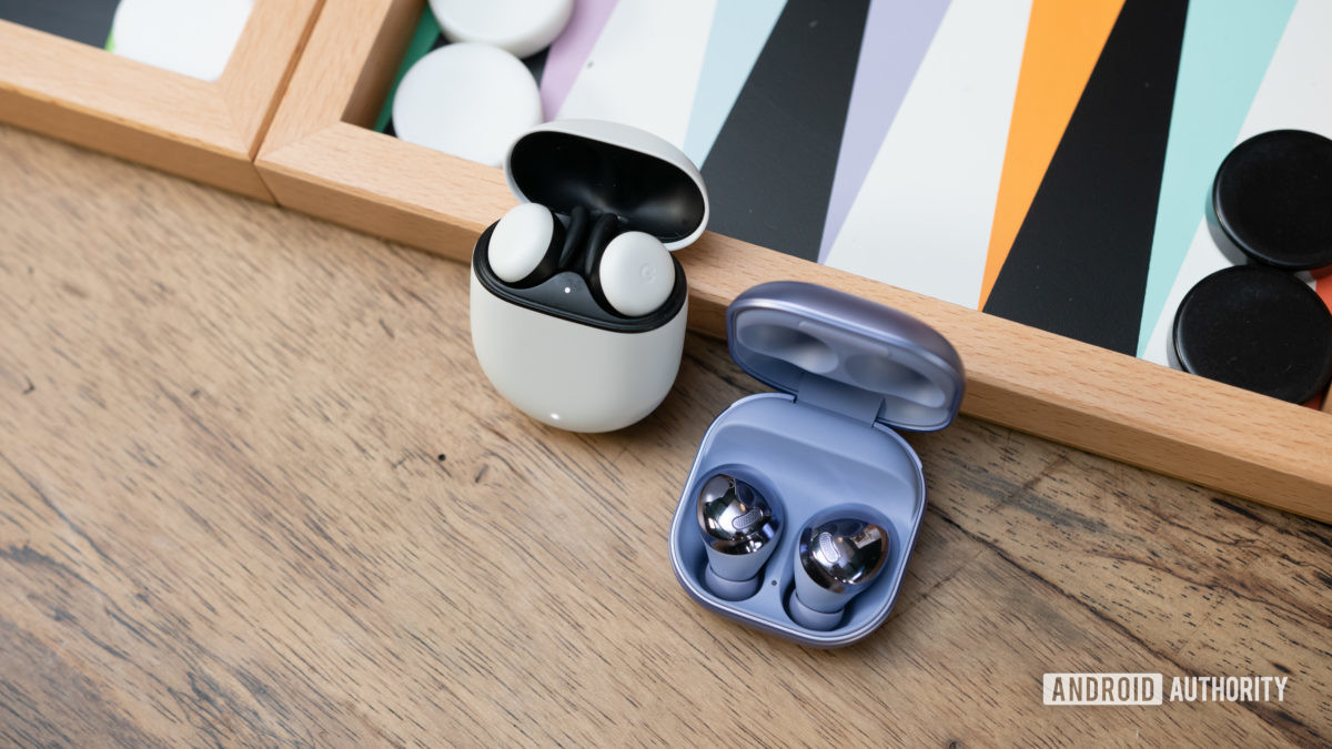 Samsung Galaxy Buds Pro vs Google Pixel Buds 4