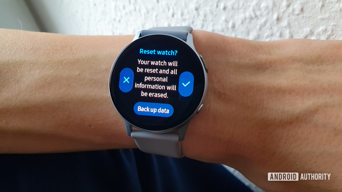 Samsung Galaxy Watch Active2 factory reset