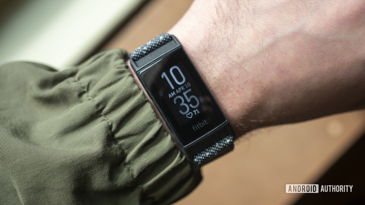 fitbit charge 4 review watch face on wrist 1