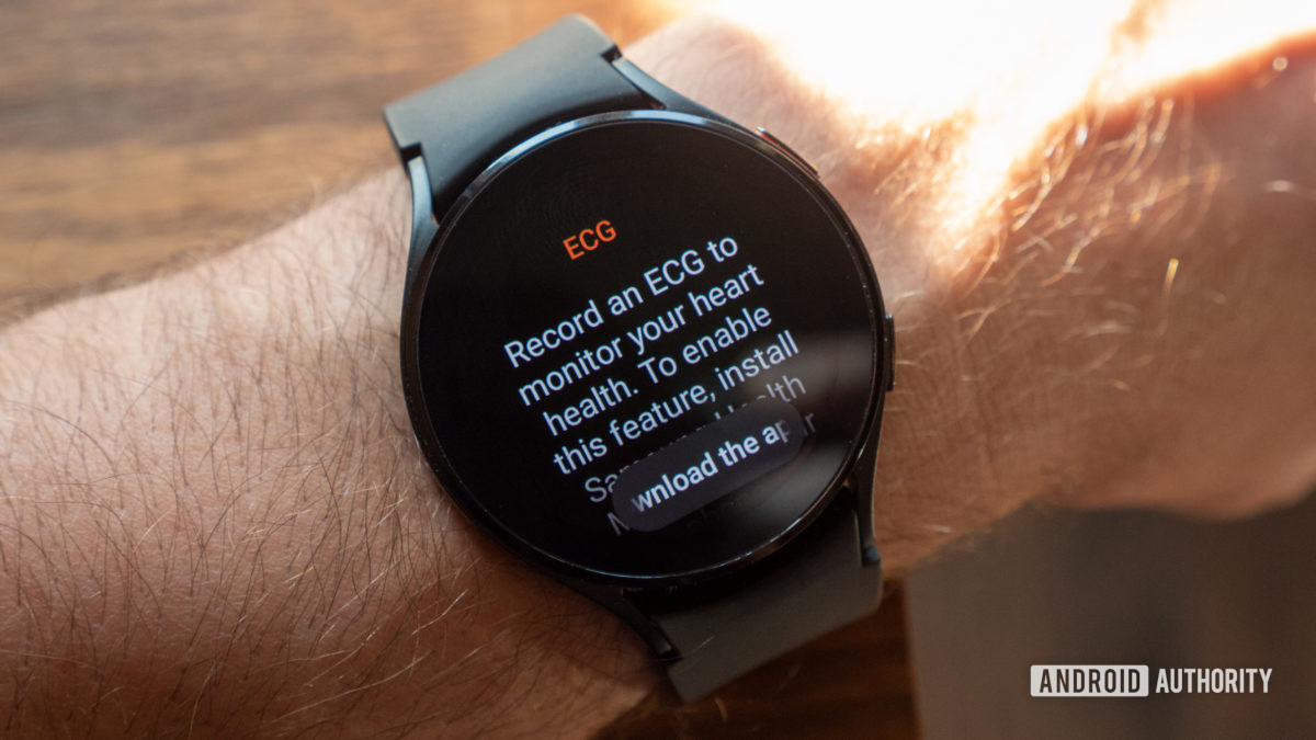 The Samsung Galaxy Watch 4 ECG app asking to download the Samsung Health Monitor app