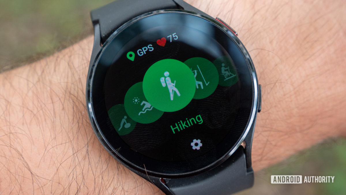 samsung galaxy watch 4 review gps hiking