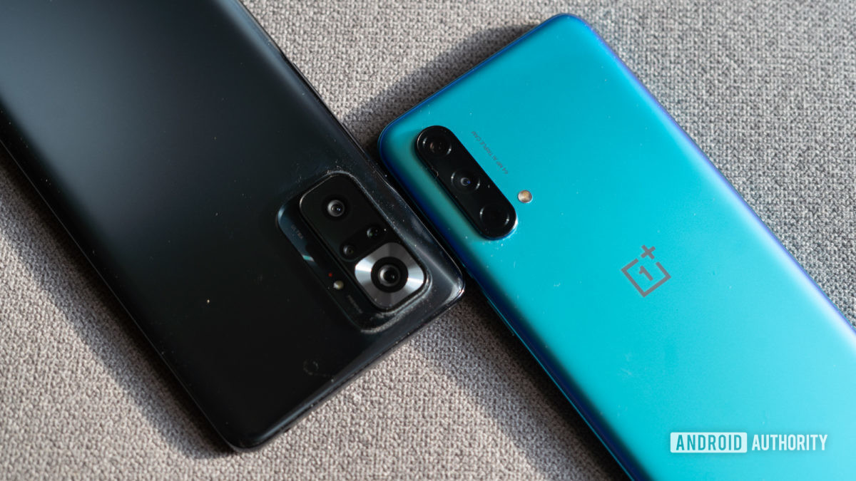 OnePlus Nord CE vs Redmi Note 10 Pro rear logos