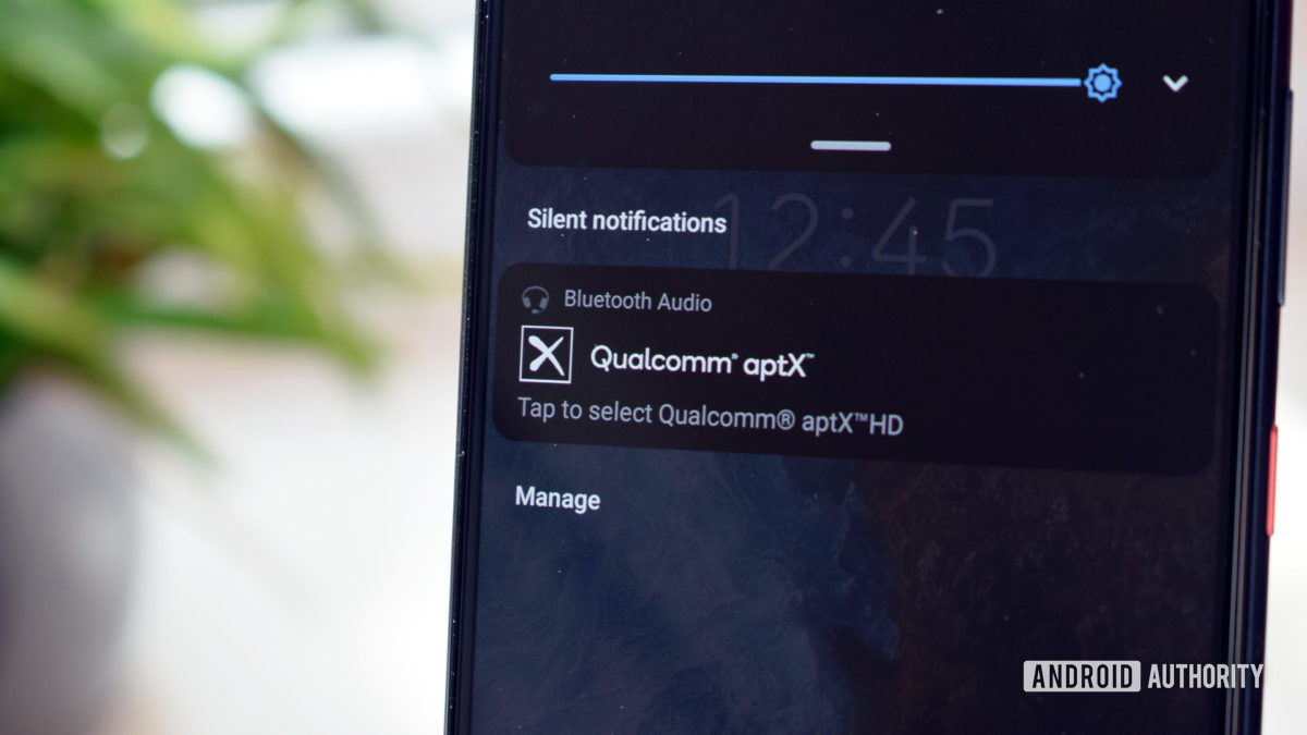 Qualcomm aptX audio notification on phone