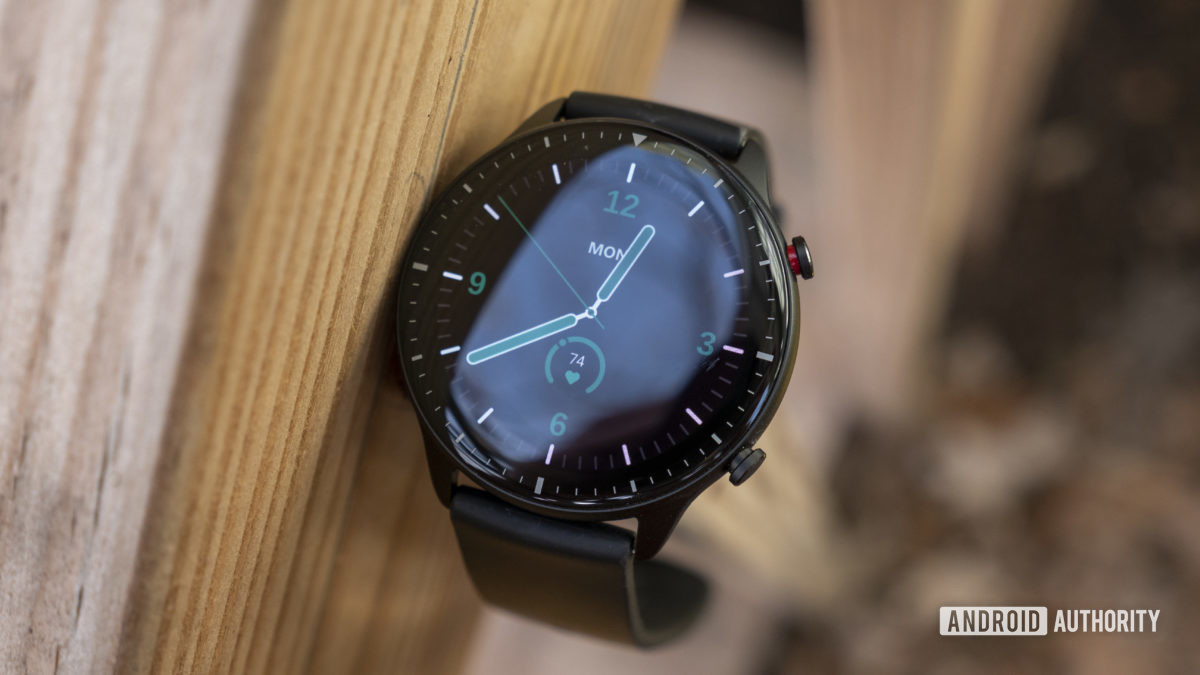 huami amazfit gtr 2 review design display