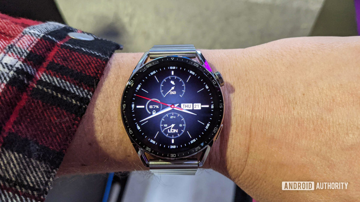 huawei watch gt 3 on wrist 45mm