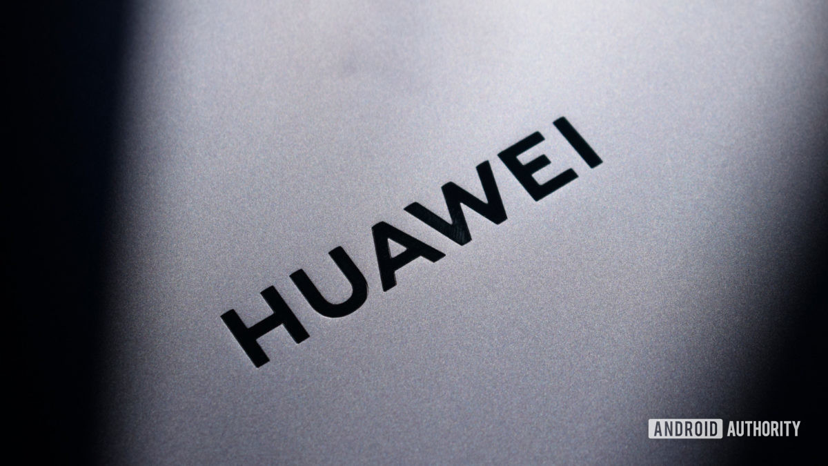 Huawei logo metal