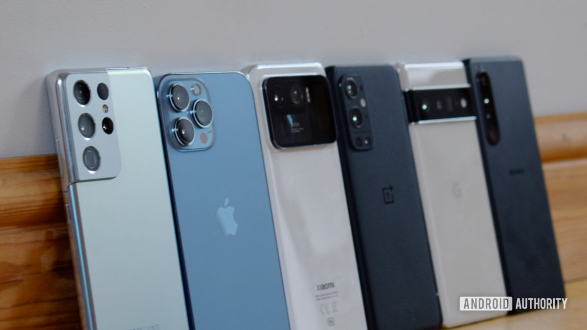 Best Smartphone Cameras 2021 lined up