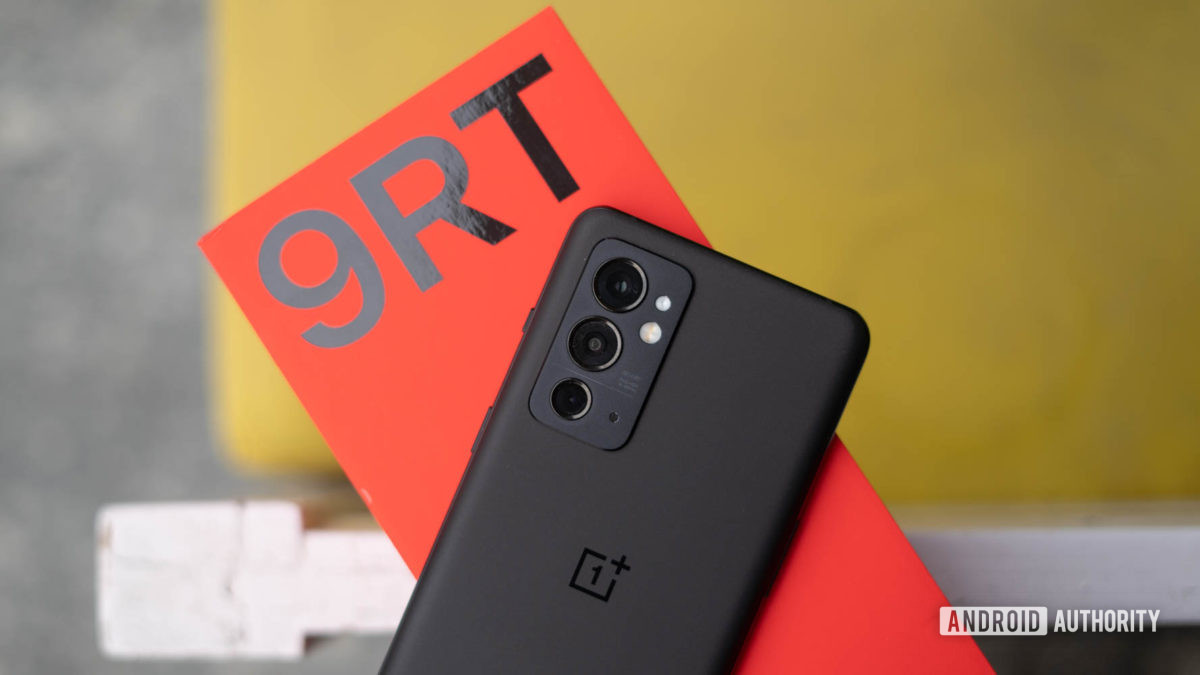 OnePlus 9RT close up of the camera modules