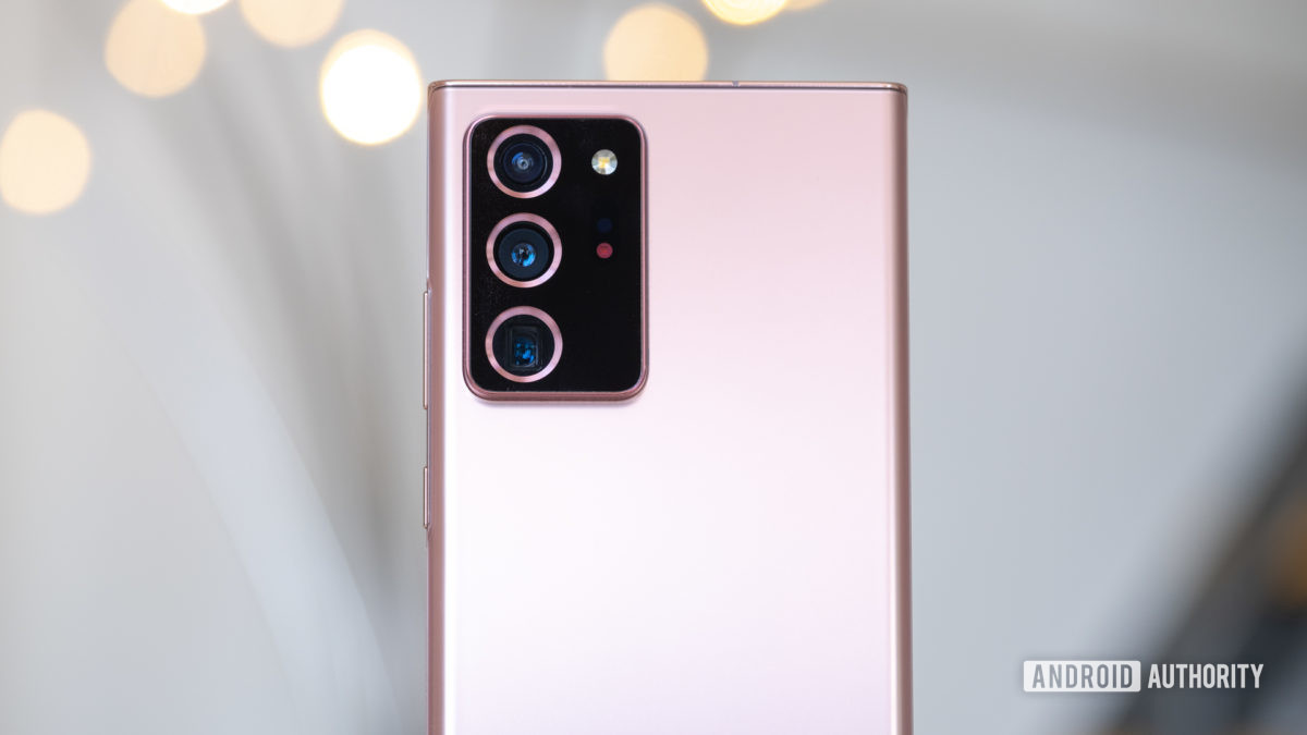 Samsung Galaxy Note 20 Ultra back cameras semi macro