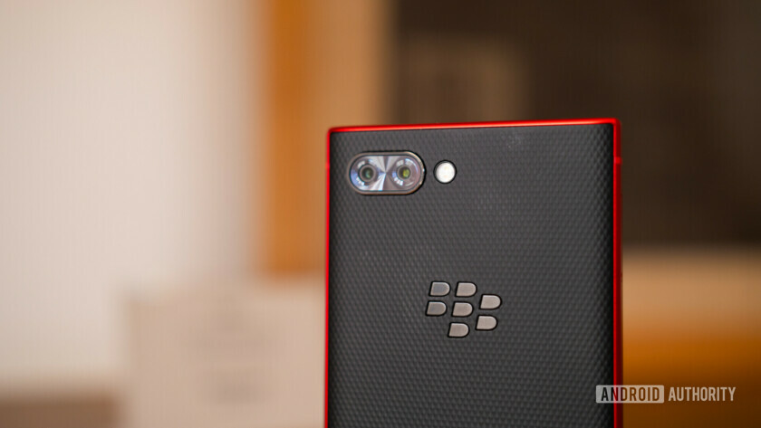 Blackberry KEY2 Red Edition rear cameras