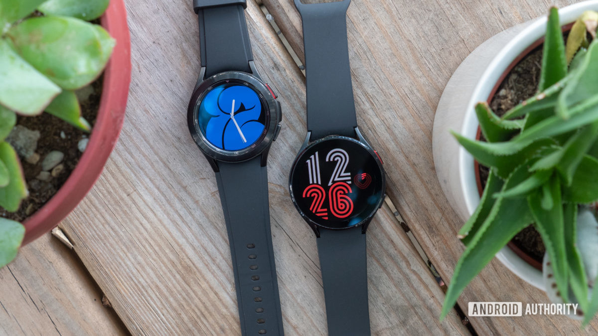 The Samsung Galaxy Watch 4 and Samsung Galaxy Watch 4 Classic on a table.