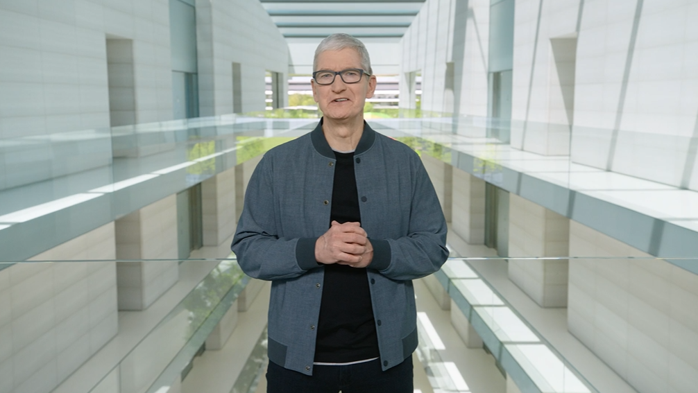 tim cook wwdc 2022 2