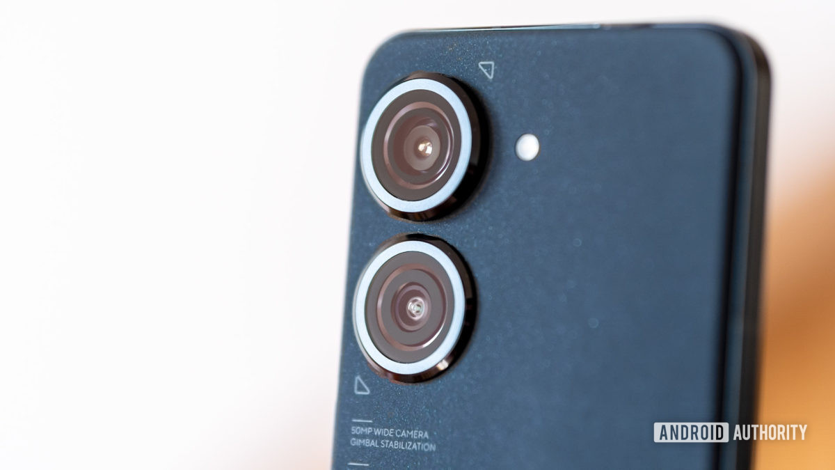 Asus Zenfone 9 camera housing macro