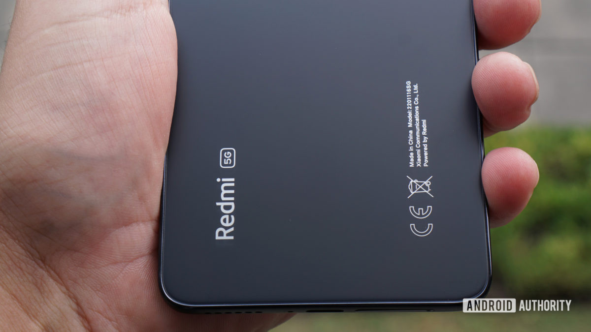 Redmi Note 11 Pro logo on back