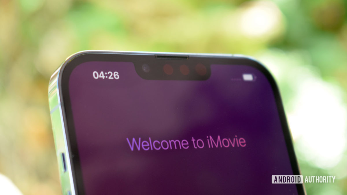 Apple iPhone 13 Pro Max Face ID cameras notch