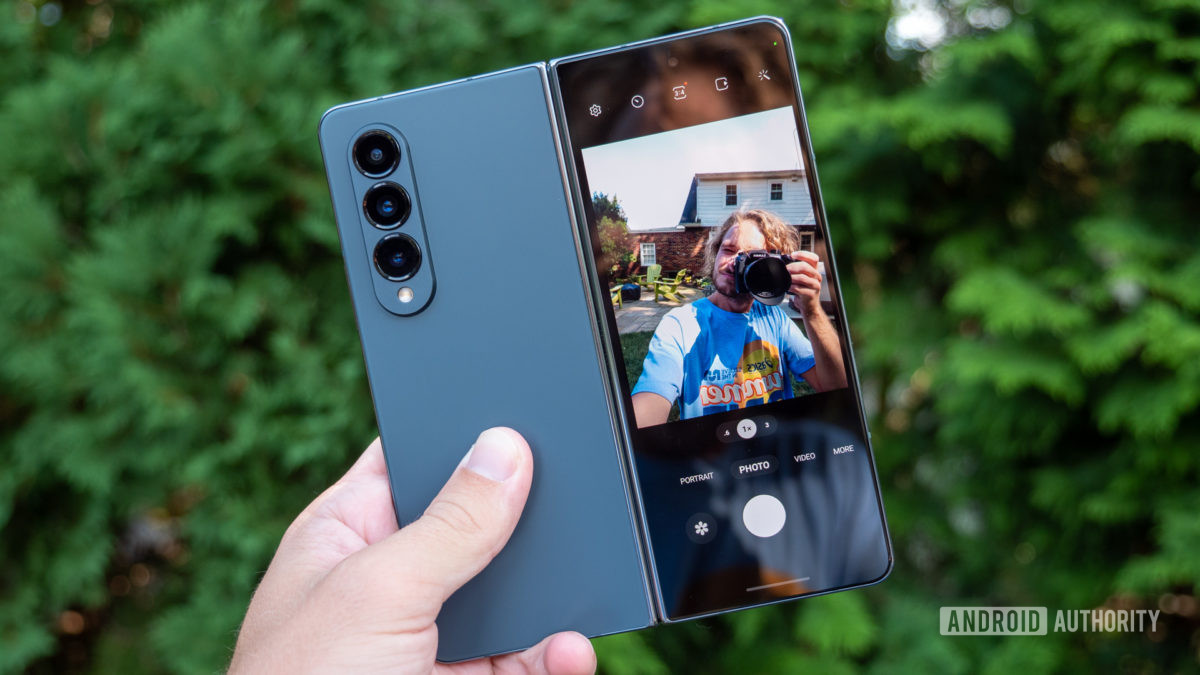 samsung galaxy z fold 4 rear cameras for selfies samsung galaxy z fold 4 rear cameras for selfies