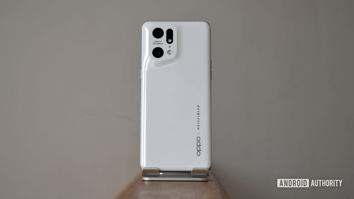 Oppo Find X5 Pro back white