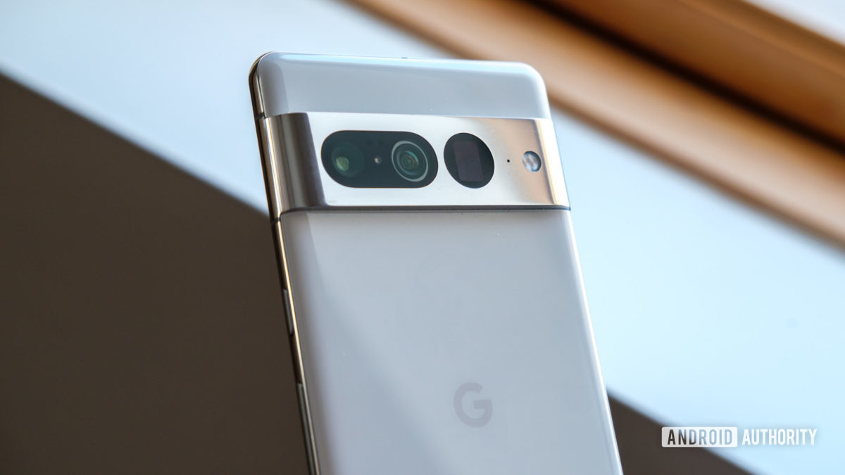 Google Pixel 7 Pro camera housing