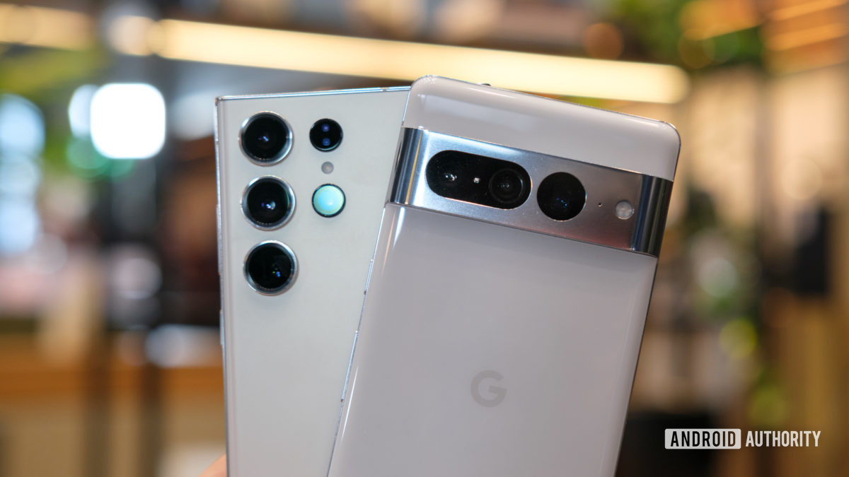 Samsung Galaxy S23 Ultra vs Google Pixel 7 Pro camera