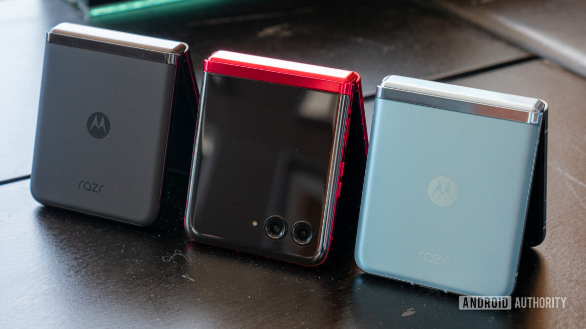 motorola razr plus colors