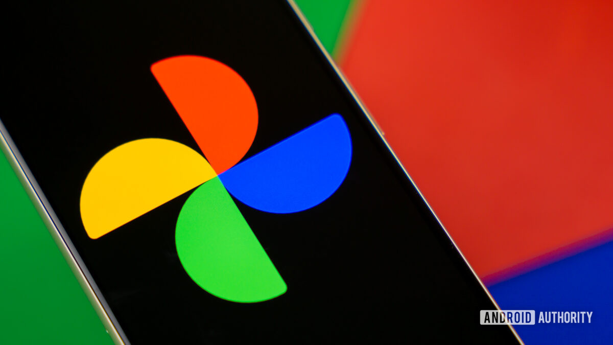 Google Photos logo on smartphone Stock photo