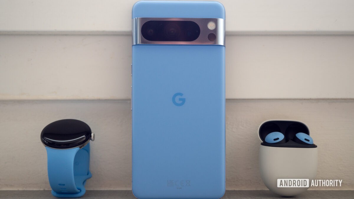 google pixel watch 2 buds pro 8 pro family bay blue 7 google pixel watch 2 buds pro 8 pro family bay blue 7