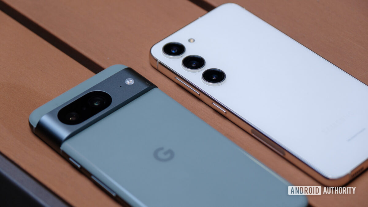 google pixel 8 vs samsung galaxy s23 buttons