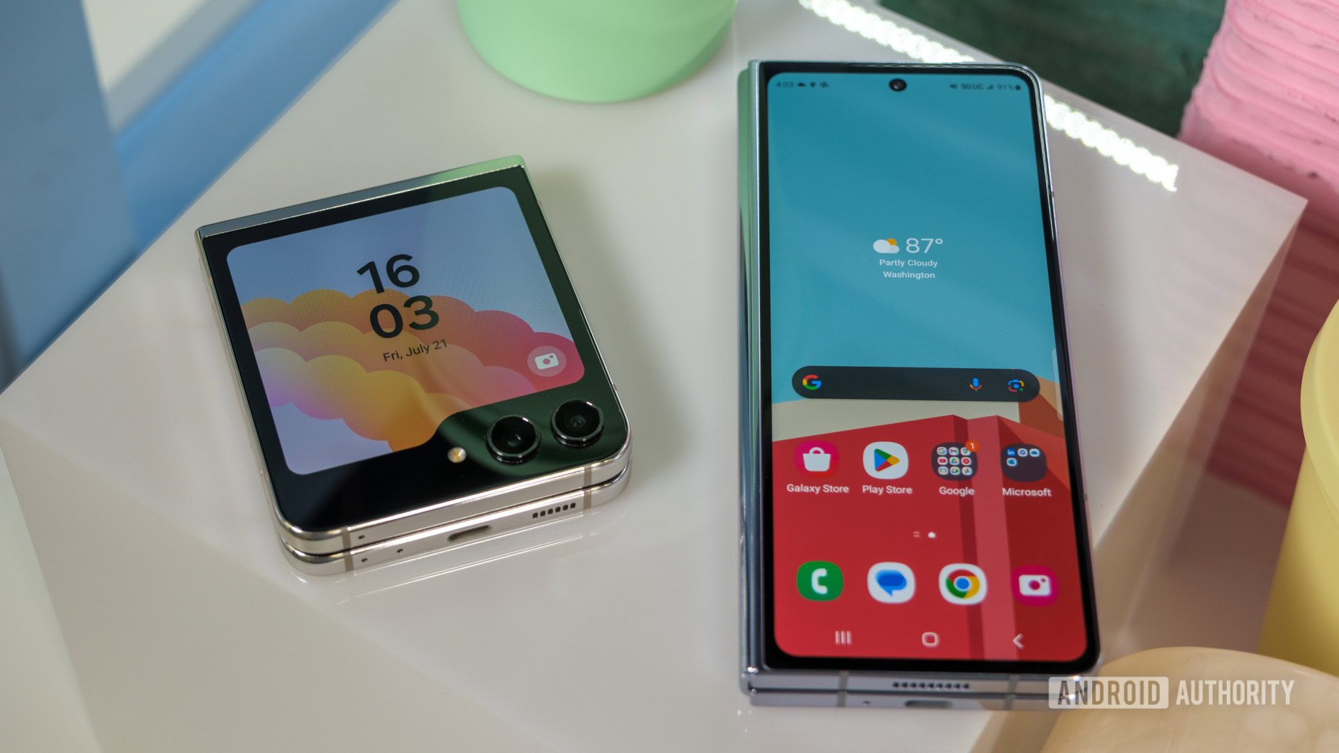 Samsung Galaxy Z Flip 5 and Galaxy Z Fold 5 cover displays