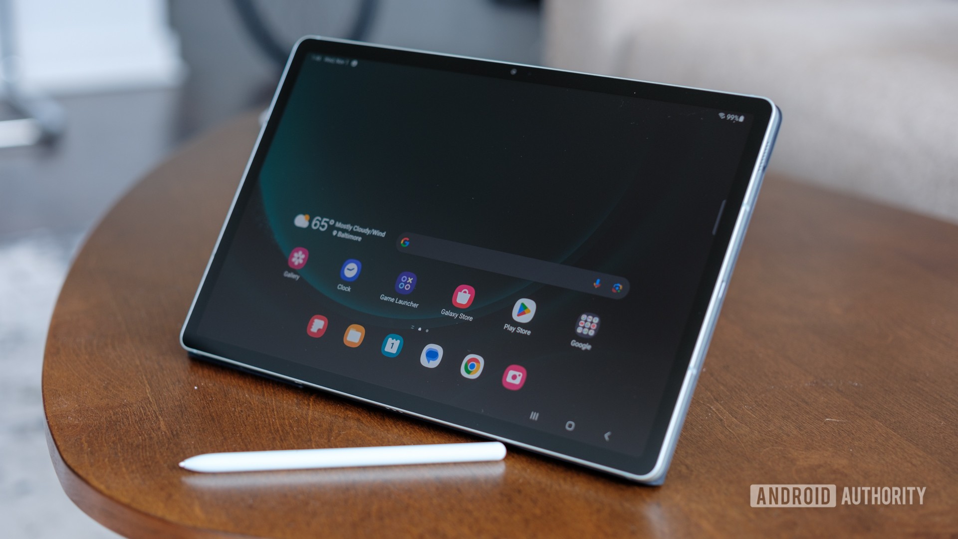 Samsung Galaxy Tab S9 FE Plus home screen landscape