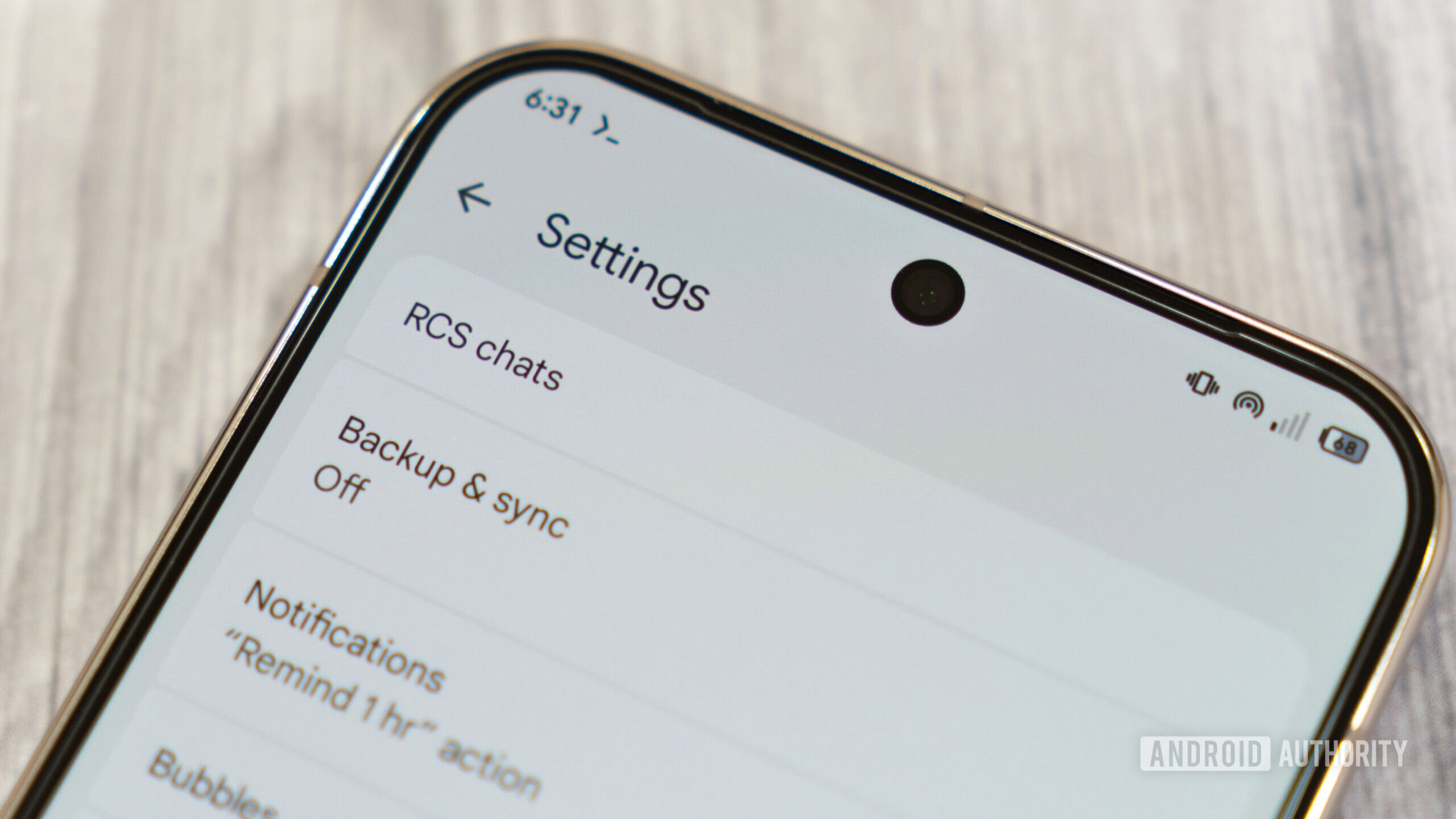 Google Messages upcoming Redesign with RCS chats highlighted Google Messages upcoming Redesign 2