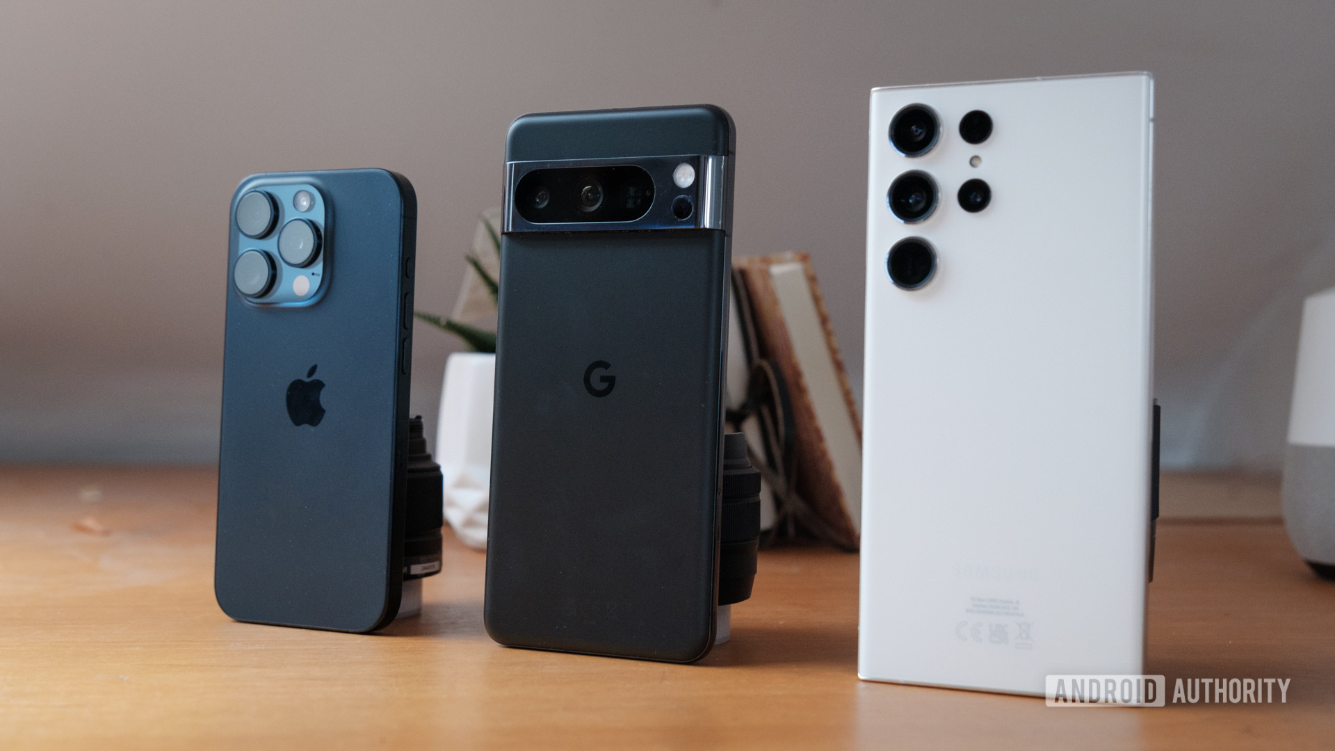 iPhone 15 Pro vs Pixel 8 Pro vs Galaxy S23 Ultra angle iPhone 15 Pro vs Pixel 8 Pro vs Galaxy S23 Ultra angle
