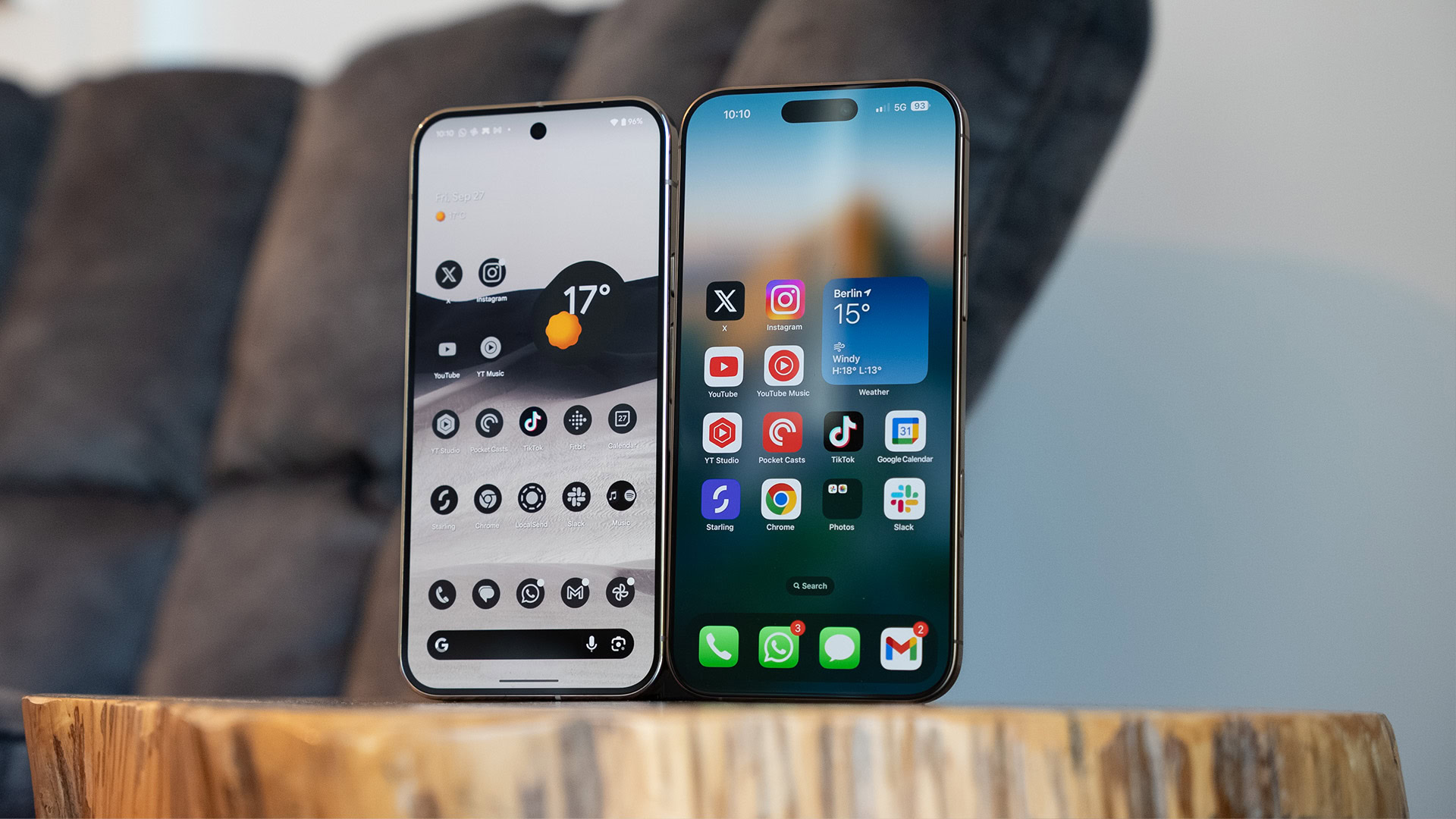 iPhone 16 Pro Max & Pixel 9 Pro XL Display iPhone 16 Pro Max & Pixel 9 Pro XL Display
