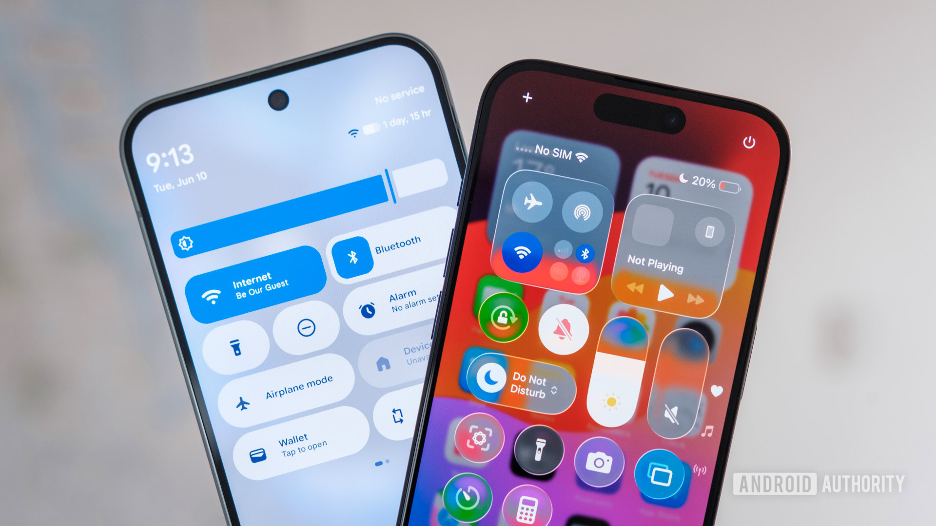 Android 16 vs iOS 26 UI