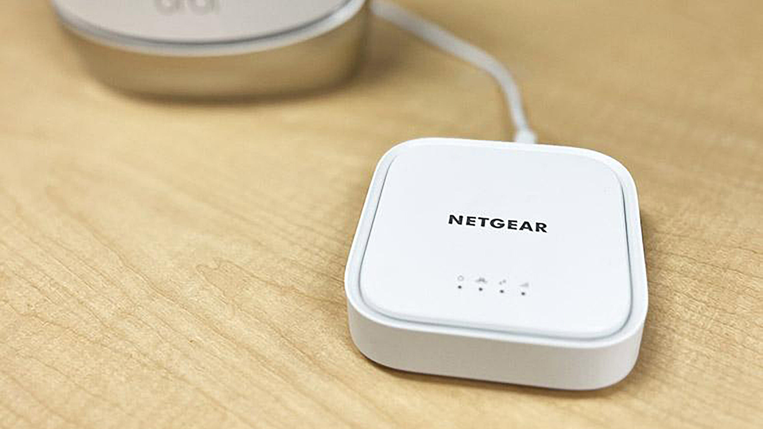 Netgear 4G LTE Broadband Modem (LM1200) featured image Netgear 4G LTE Broadband Modem (LM1200) featured image