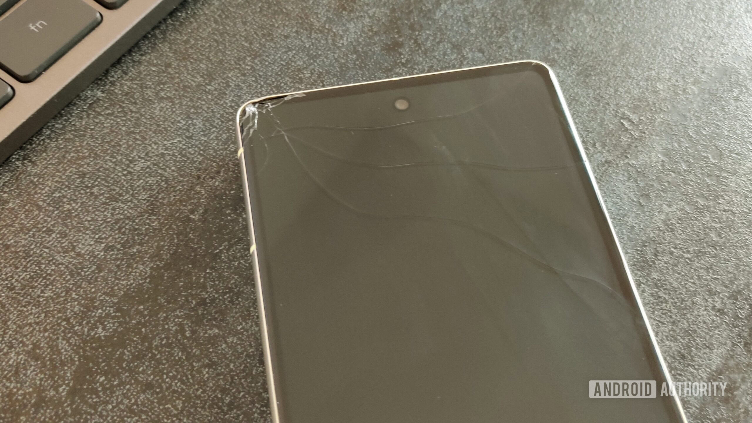 Pixel 7 broken screen