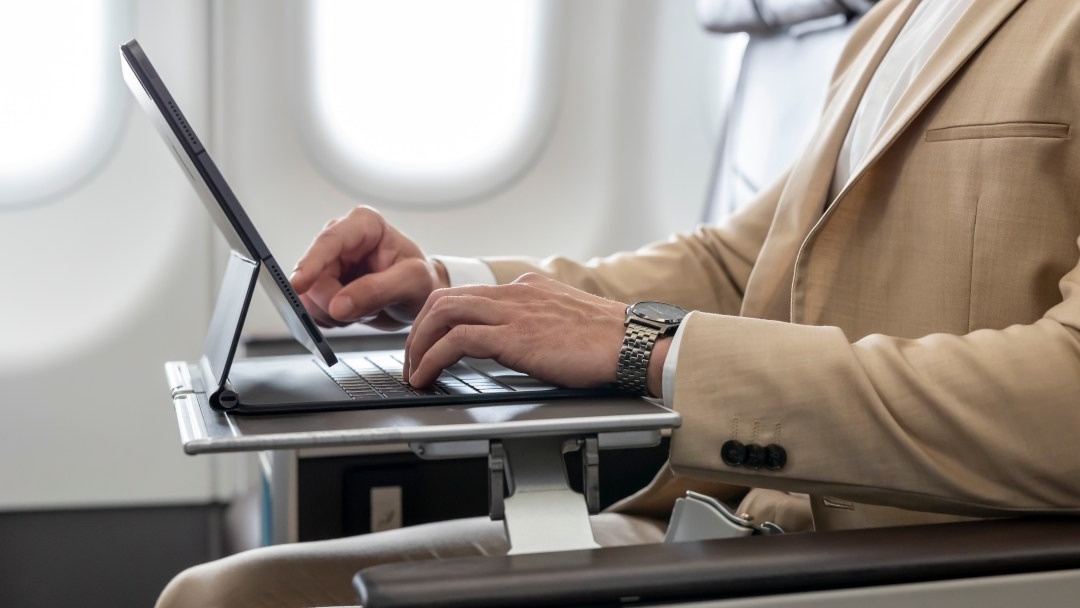 Alaska Airlines free in flight Wi Fi for Atmos Rewards members