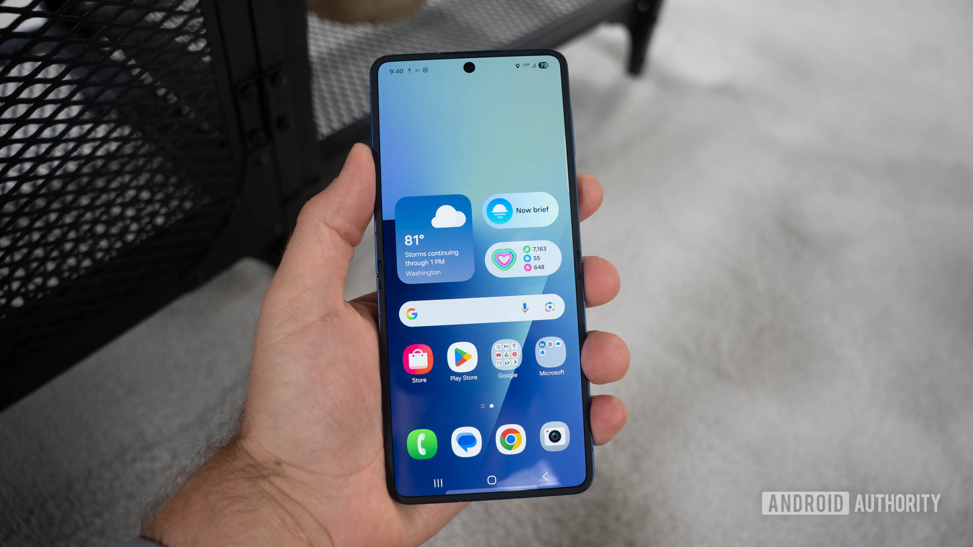 Samsung Galaxy Z Flip 7 home screen One UI 8 Samsung Galaxy Z Flip 7 home screen One UI 8