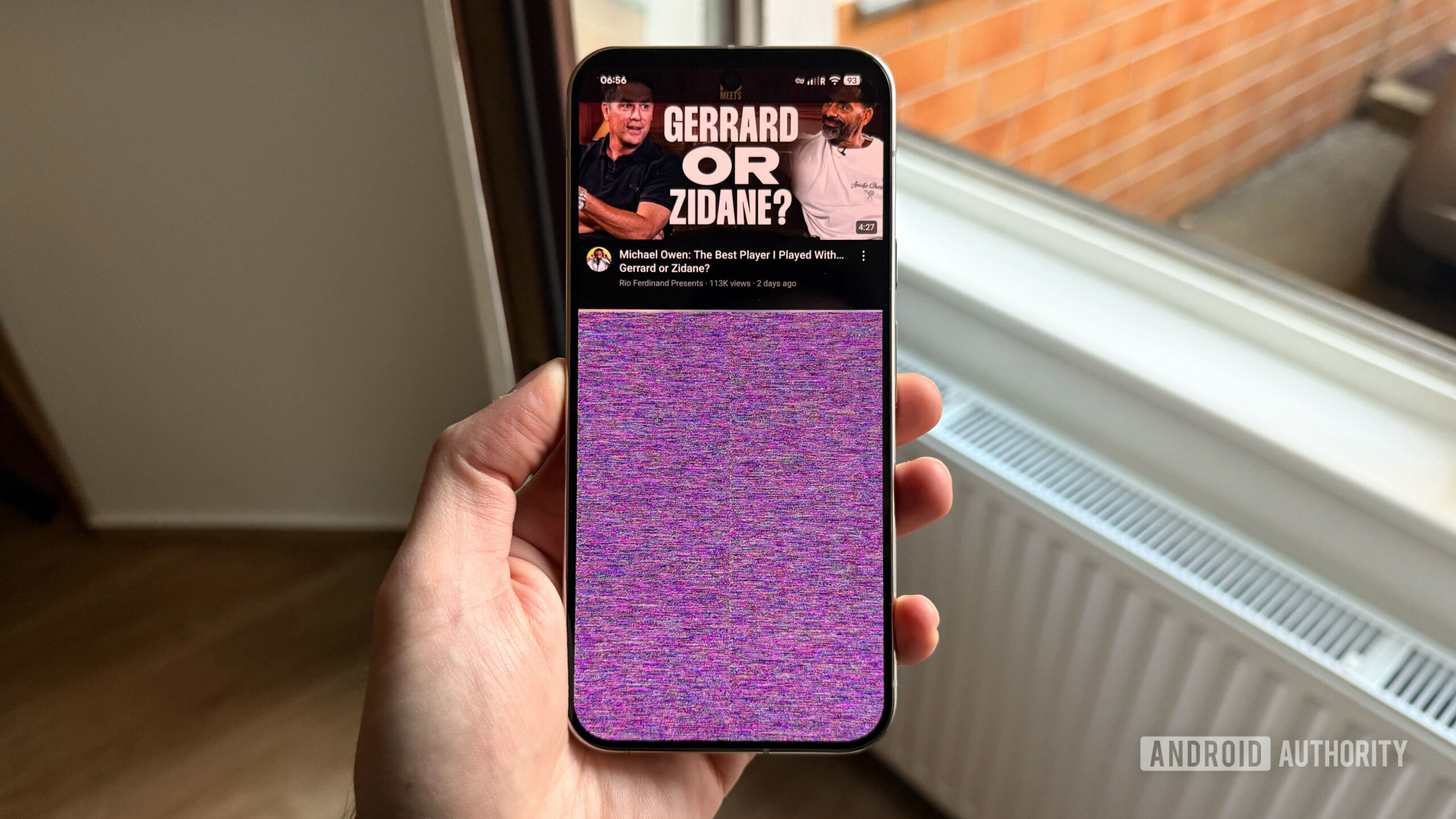 Google Pixel 10 Pro XL facing screen snow unresponsive display issue