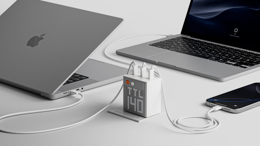 Sharge Pixel 140 Laptop Charger on desk Sharge Pixel 140 Laptop Charger on desk