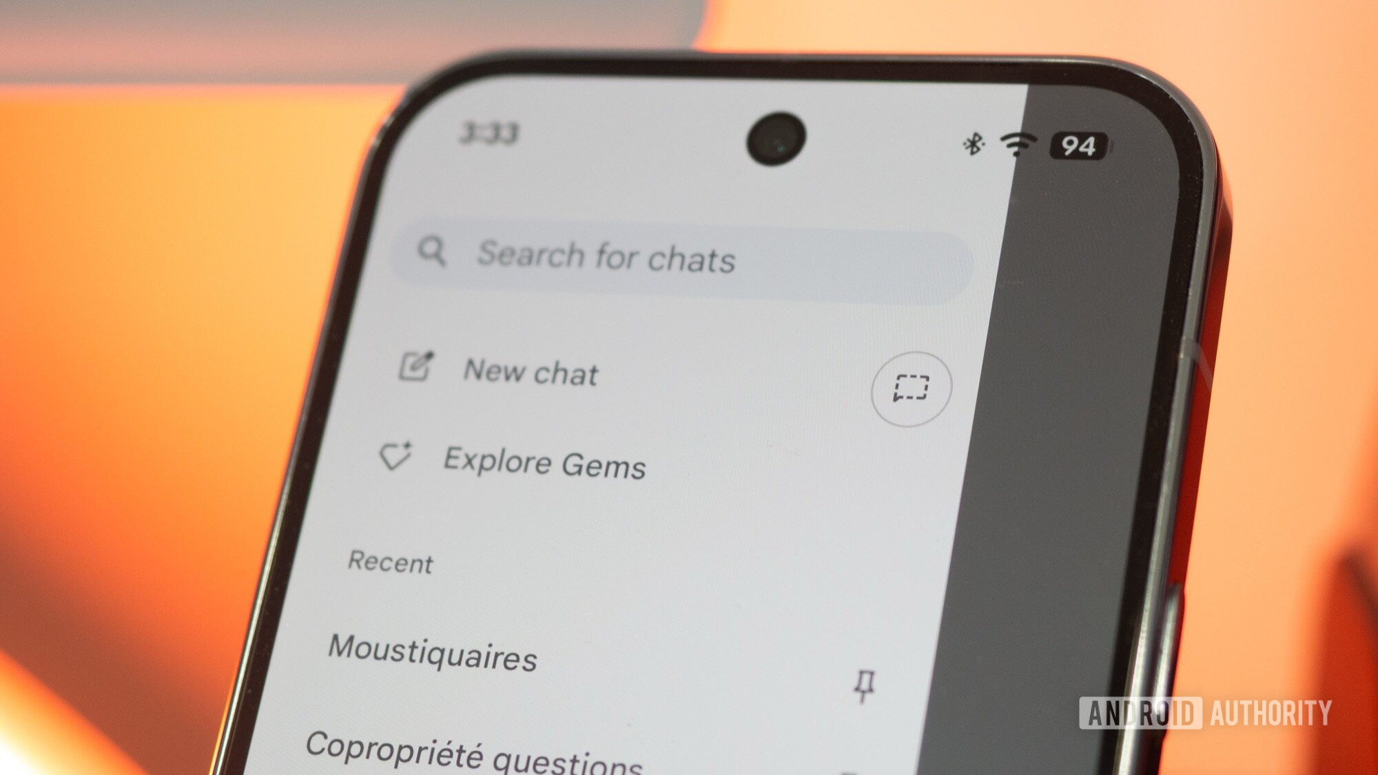 pixel phone showing gemini temporary incognito chat button