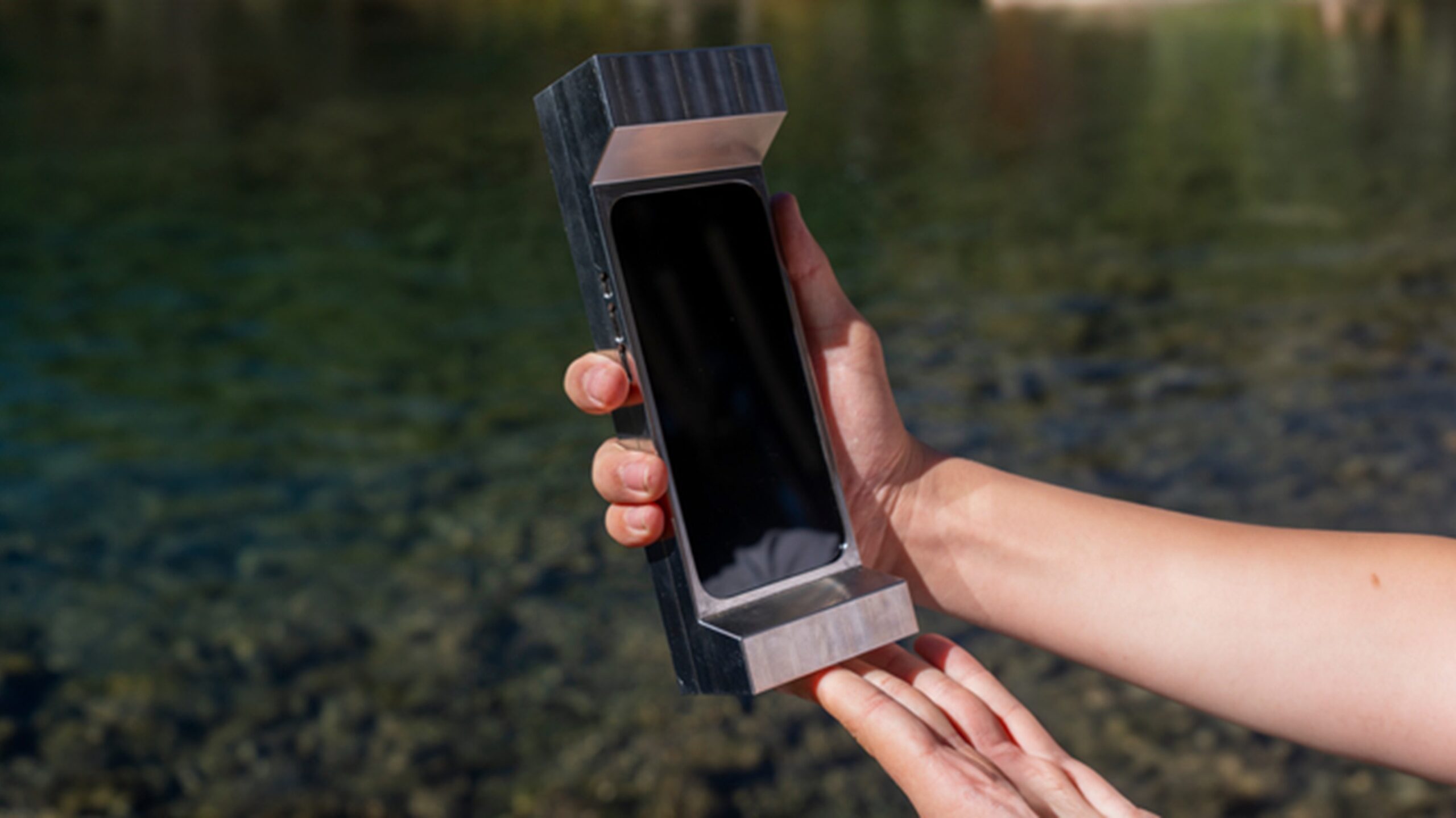 6 Pound Phone Case Kickstarter 6 Pound Phone Case Kickstarter